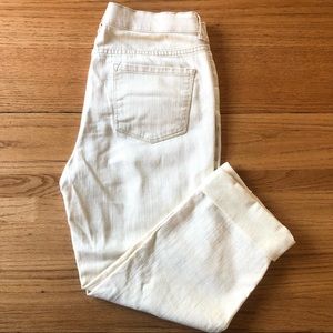 St. John’s Bay yellow denim capri pants size 6 midrise